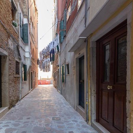 Veneziacentopercento Arsenale Apartment Luaran gambar
